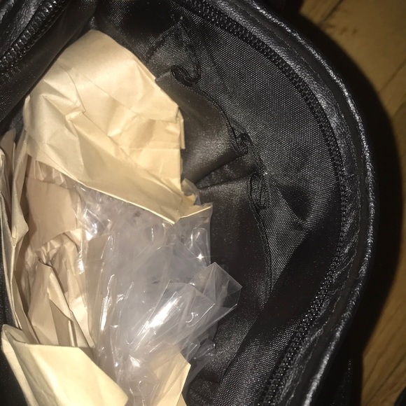 Handbag - Picture 3 of 3